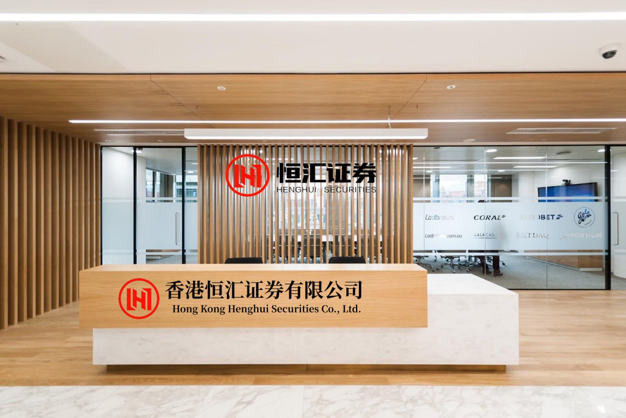 锦牛网 天才短道少女的坠落：遭遇非人对待，却把刀挥向队友